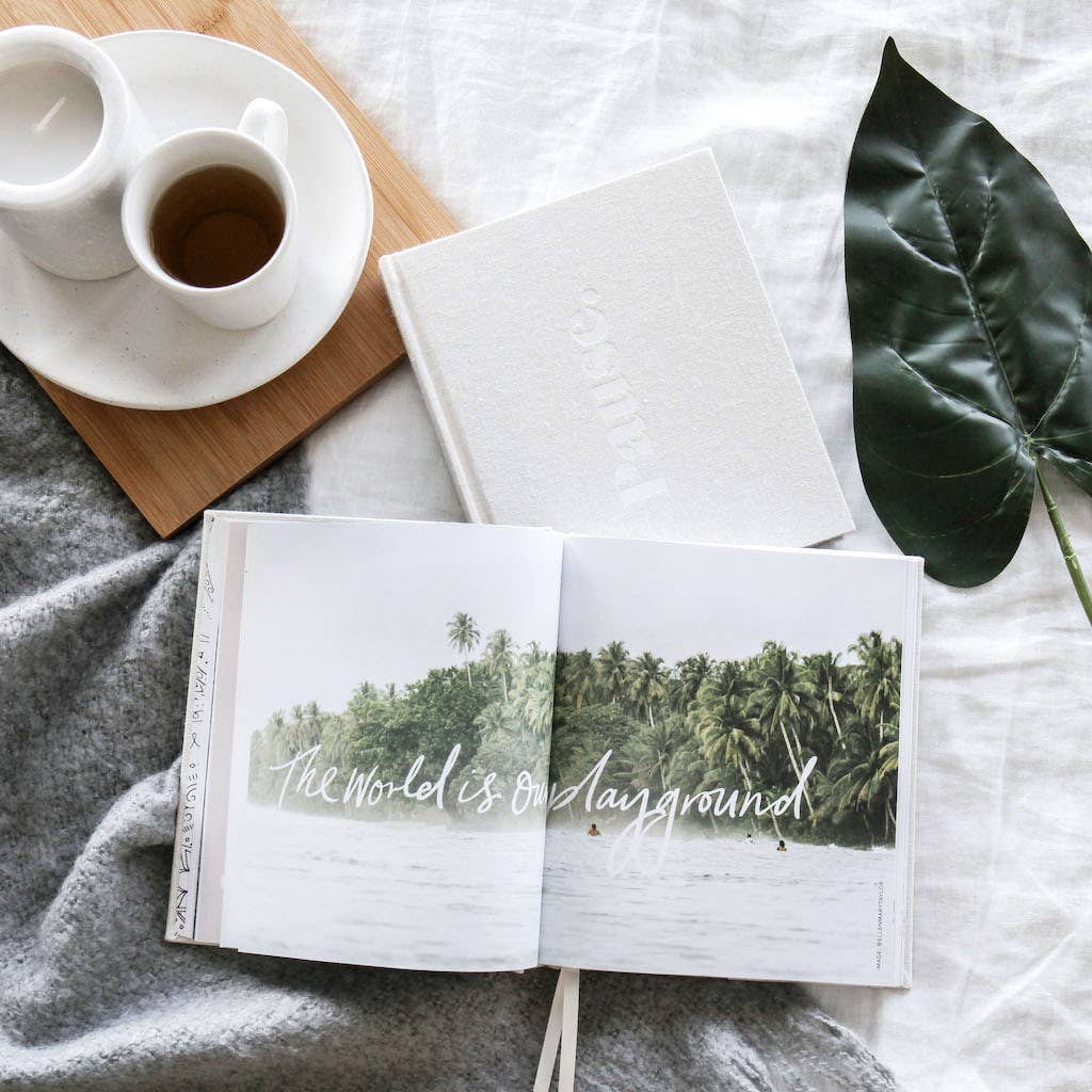 Axel & Ash - Press Pause Reflective Journal